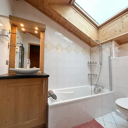 Duplex Spacieux Avec Terrasse, Piscine Couverte Et Cheminee A - Fr-1-624-9 * Samoens