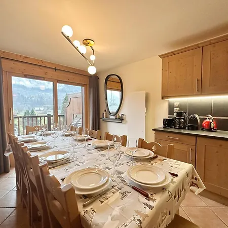 Duplex Spacieux Avec Terrasse, Piscine Couverte Et Cheminee A - Fr-1-624-9